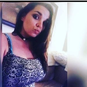 Meet your Posher, Alisha